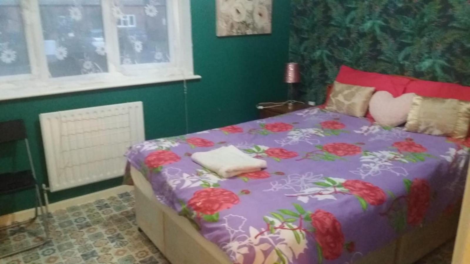 Spacious Double Room Located Within Walking Distance To Seaside And Town Дувр Екстер'єр фото